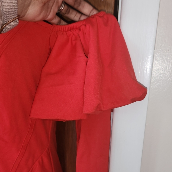 Elegant Strapless Red Dress - Picture 6 of 6